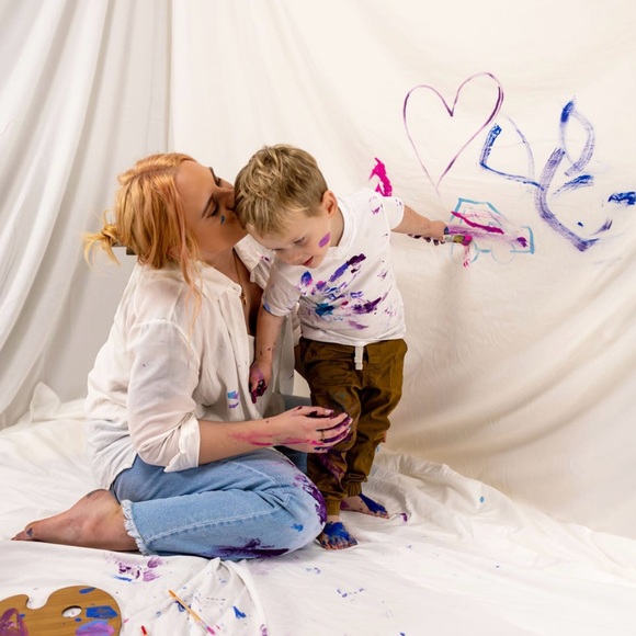 Meet your Posher, Alicia - Picture 1 of 1